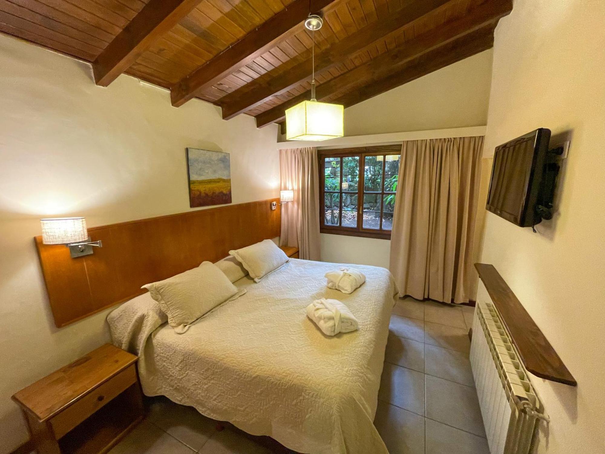 Pailahue Cabañas Lodge San Carlos de Bariloche Bagian luar foto